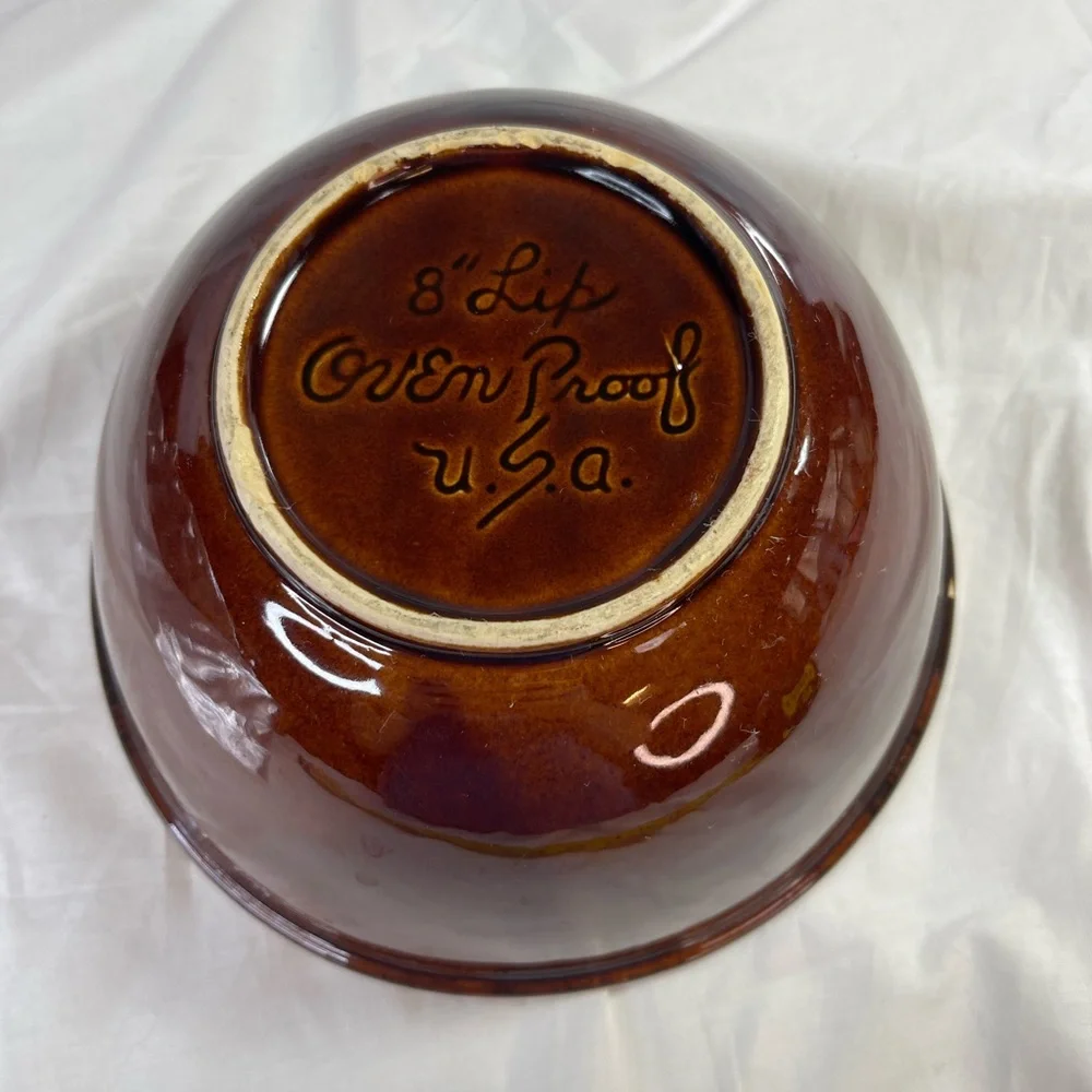 Vintage Hull Pottery Mixing Bowl 8” Lip Batter Bowl